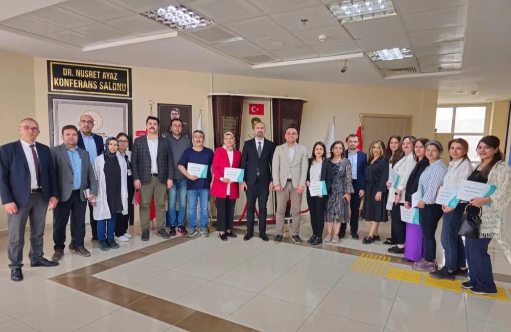 AMELİYATHANE HEMŞİRELİĞİ EĞİTİMİNDE SERTİFİKA TÖRENİ