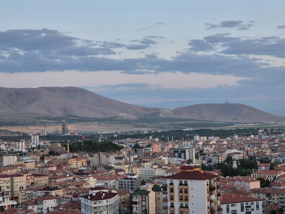 NİĞDE’DE BU HAFTA HAVA GÜNEŞLİ VE SICAK GEÇECEK