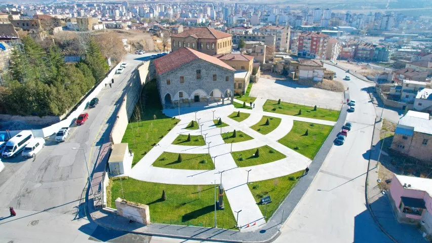 NİĞDE’DE “BİLİM KAFE” BULUŞMASI