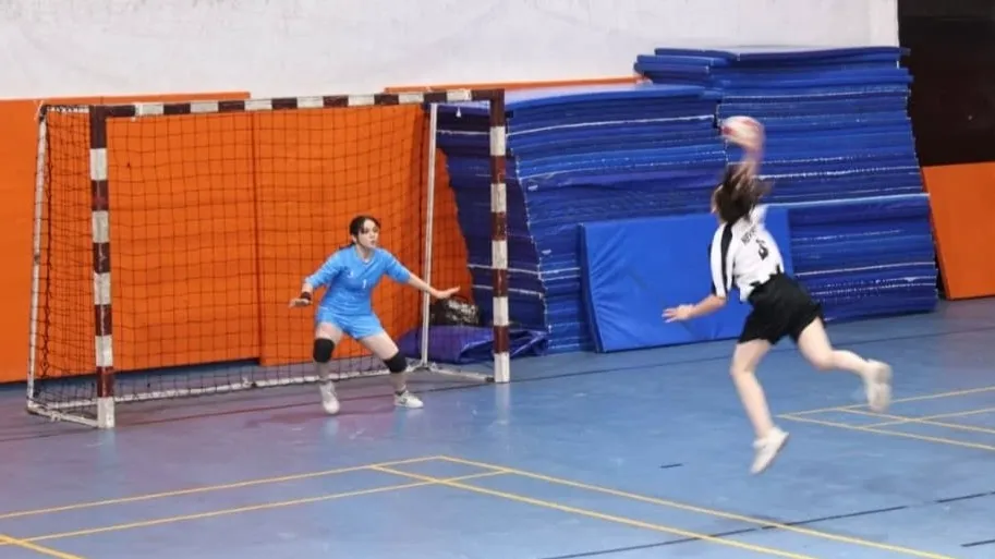11 İLDEN 320 SPORCU NİĞDE