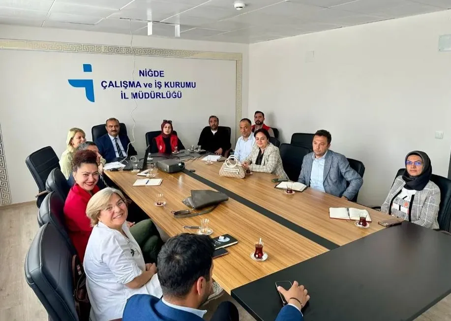 NİĞDE’DE ÇOCUK İŞÇİLİĞİYLE MÜCADELEDE KURUMLAR BİR ARAYA GELDİ