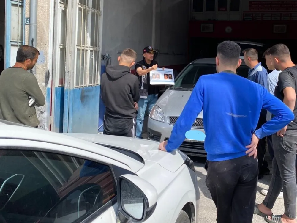 NARKOTİK POLİSİNDEN 716 KİŞİYE UYUŞTURUCUYLA MÜCADELE EĞİTİMİ
