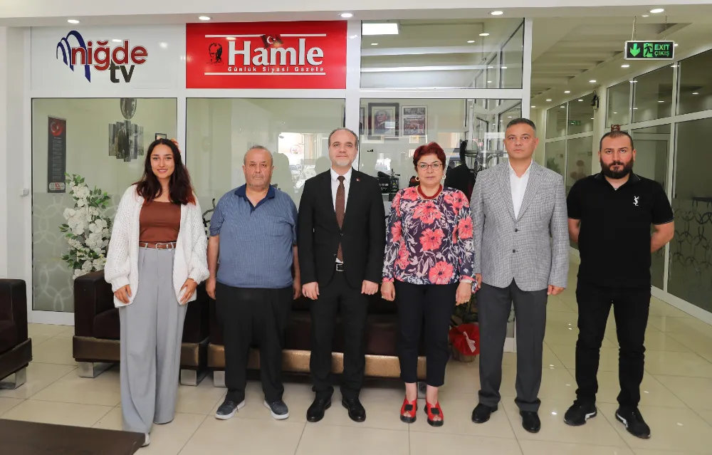 REKTÖR PROF. DR. HASAN USLU’DAN HAMLE GAZETESİ’NE ZİYARET