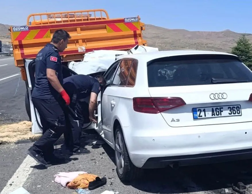 NİĞDE-ADANA OTOYOLUNDA KAZA: 6 YARALI