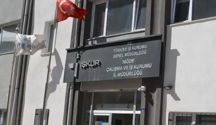 İŞKUR NİĞDE’DEN GENÇLERE SANAL MESLEK TANITIM FUARI