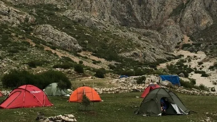 NİĞDE’DE KAMP VE KARAVAN TURİZMİ MASAYA YATIRILDI