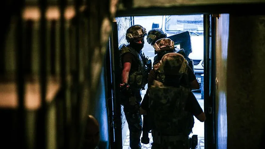 NİĞDE DÂHİL 6 İL VE OSLO’DA DEV SUÇ OPERASYONU: 20 GÖZALTI