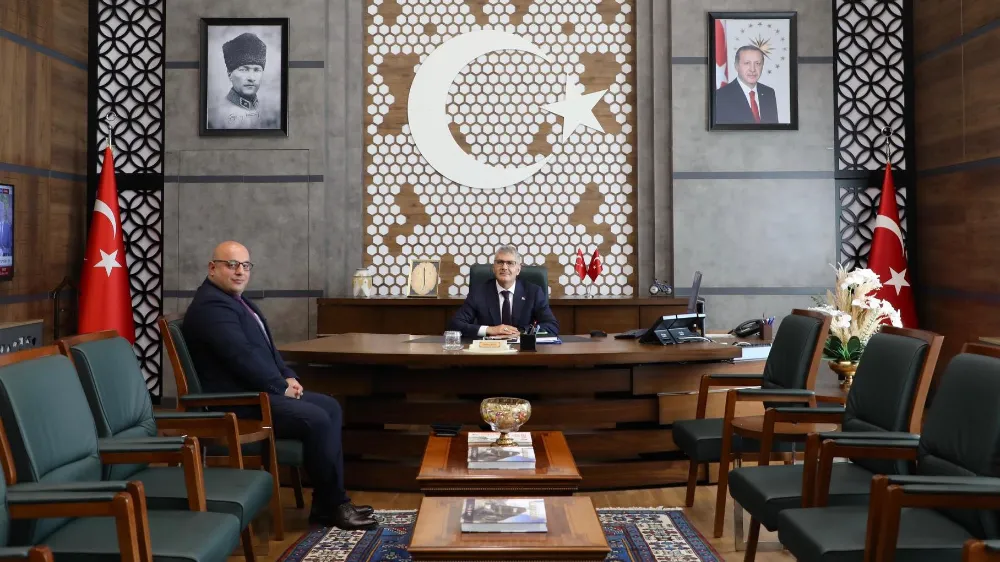 NİĞDE’NİN YENİ GÖÇ İDARESİ MÜDÜRÜ GÖREVE BAŞLADI