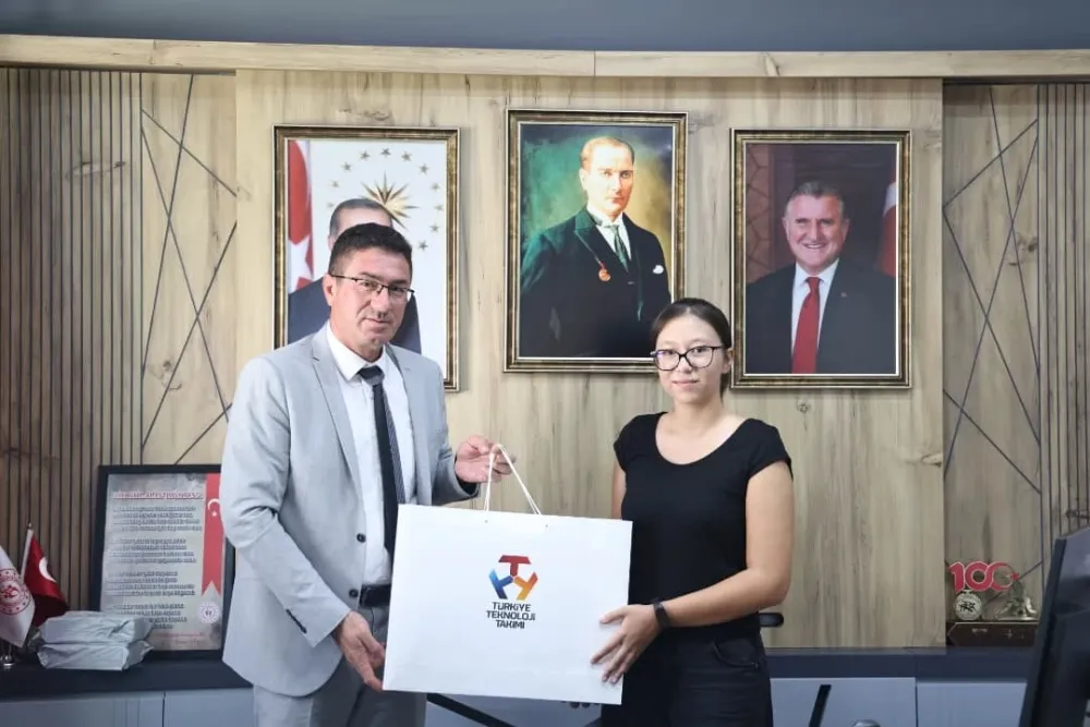 NİĞDE GENÇLİK VE SPOR İL MÜDÜRLÜĞÜ, ZEYNEP’İN BAŞARISINI GURURLA KARŞILADI