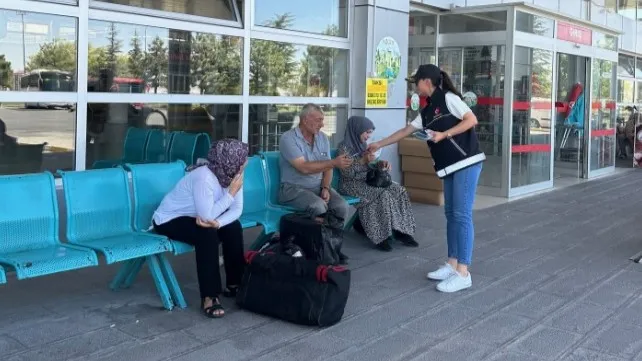 NİĞDE’DE NARKOTİK EKİPLERİNDEN 1500 VATANDAŞA BİLGİLENDİRME ÇALIŞMASI