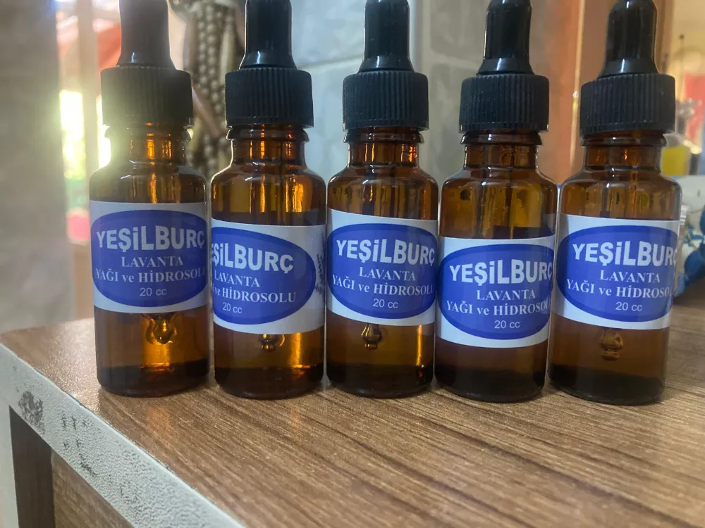 YEŞİLBURÇ’UN LAVANTALARI YAĞA DÖNÜŞTÜ, SATIŞA SUNULDU