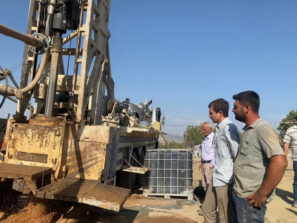 ULUKIŞLA’DA KILAN KÖYÜ İÇME SUYU SONDAJ ÇALIŞMASI DEVAM EDİYOR