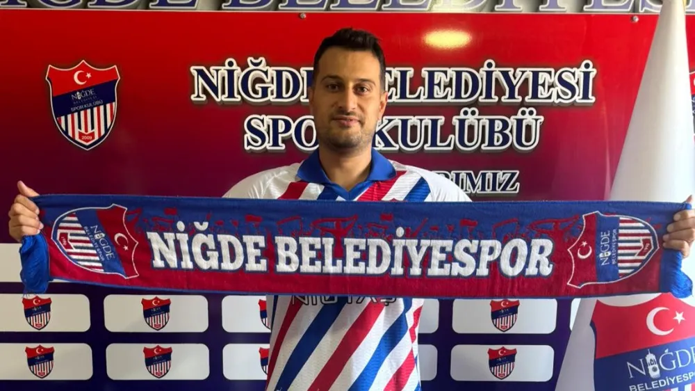 NİĞDE BELEDİYESPOR FORVETİNİ BULDU: MUHAMMED EMİR ÖZBİLEN İLE SÖZLEŞME İMZALANDI