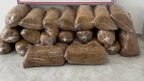 NİĞDE’DE 120 KİLOGRAM KAÇAK TÜTÜN ELE GEÇİRİLDİ