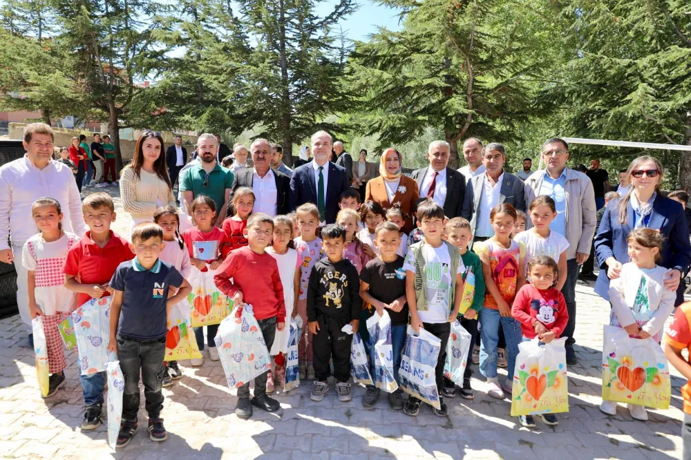 NÖHÜ’DEN MURTAZA KÖYÜ ÖĞRENCİLERİNE DESTEK