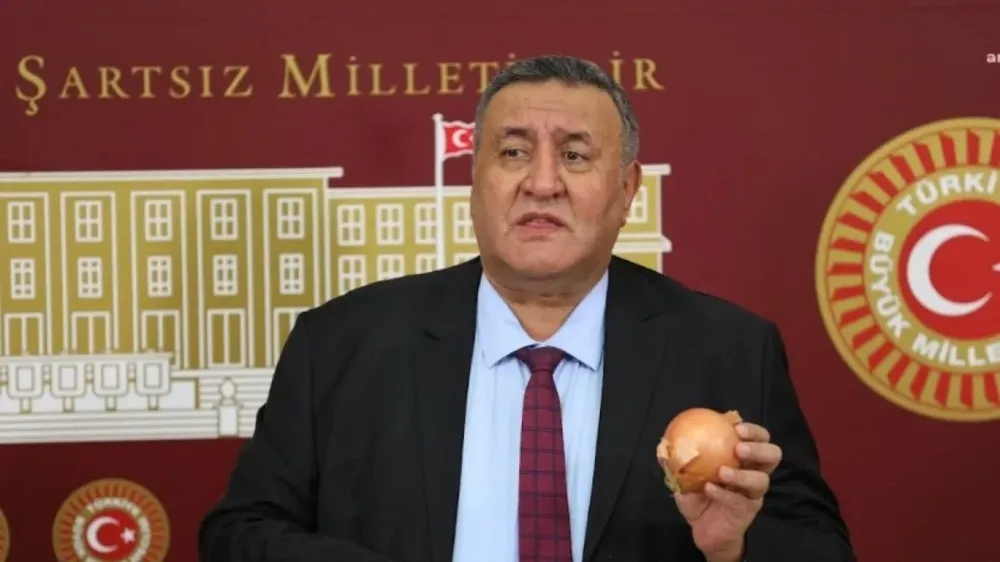 GÜRER: “22 YILDA 2,5 MİLYON HEKTAR TARIM ALANI KAYBEDİLDİ”