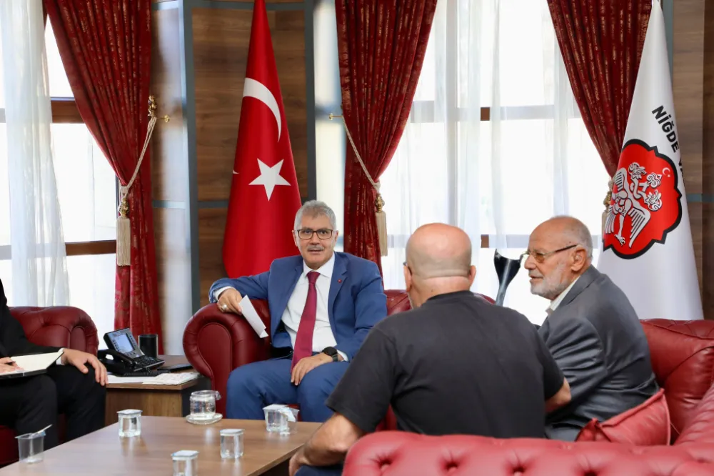 VALİ ÇELİK “HALK GÜNÜ”NDE VATANDAŞLARLA BULUŞTU