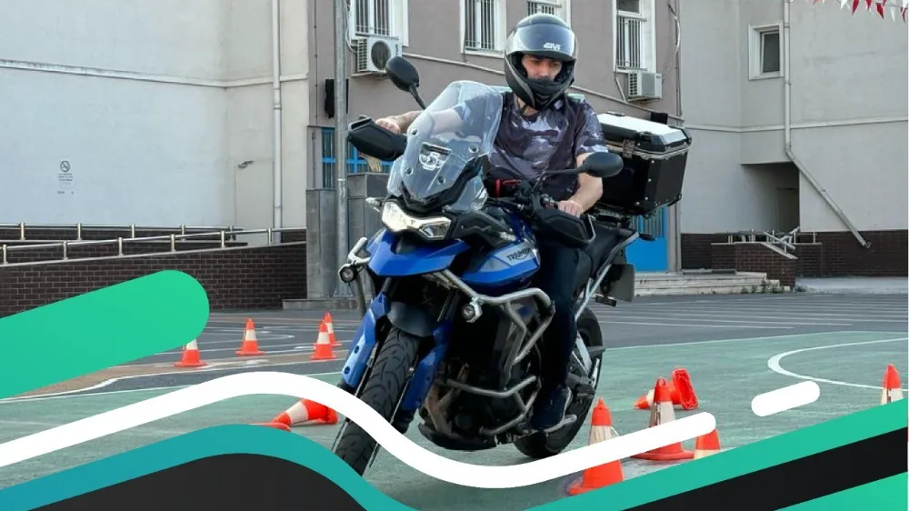 NİĞDE BELEDİYESİ’NDEN MOTOSİKLET SÜRÜCÜLERİNE GÜVENLİ SÜRÜŞ EĞİTİMİ