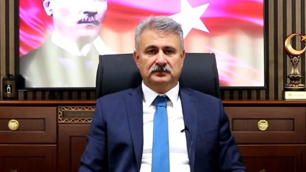 AK PARTİLİ YAHŞİHAN BELEDİYE BAŞKANI AHMET SUNGUR GÖZALTINDA