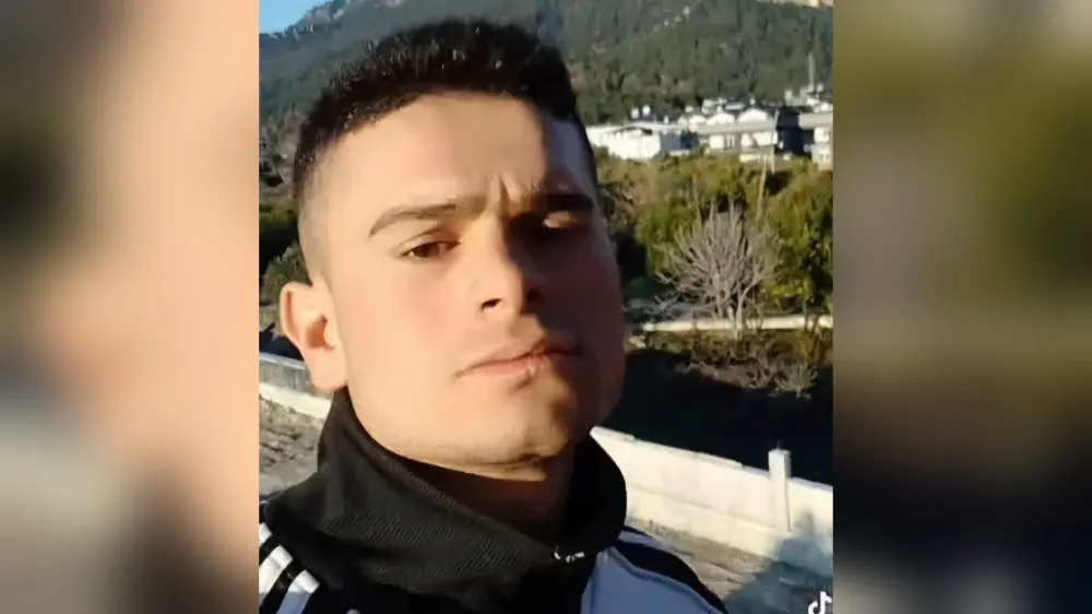 NİĞDE’DE MOTOSİKLET KAZASI: 21 YAŞINDAKİ GENÇ HAYATINI KAYBETTİ