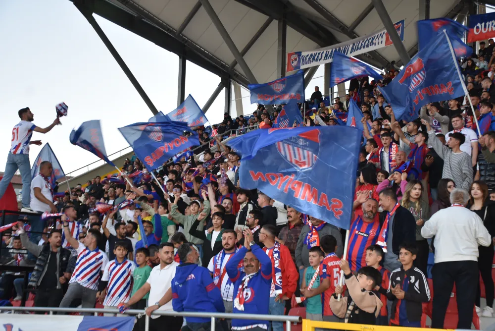NİĞDE BELEDİYESPOR TARAFTARLARI KIRIKKALE DEPLASMANINA ÇIKMAYA HAZIR