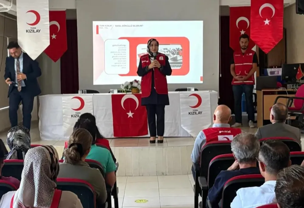 NİĞDE’DE KIZILAY GÖNÜLLÜLÜK PLATFORMU TANITILDI
