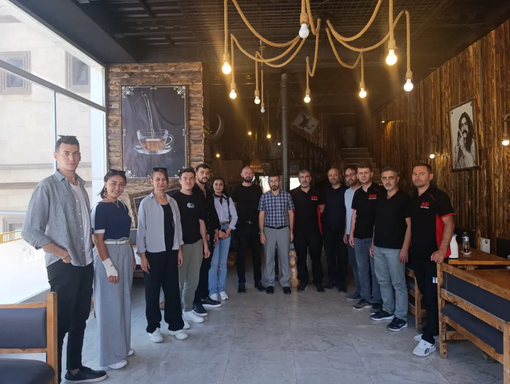 NİĞDE İHH, BASIN MENSUPLARIYLA BULUŞTU