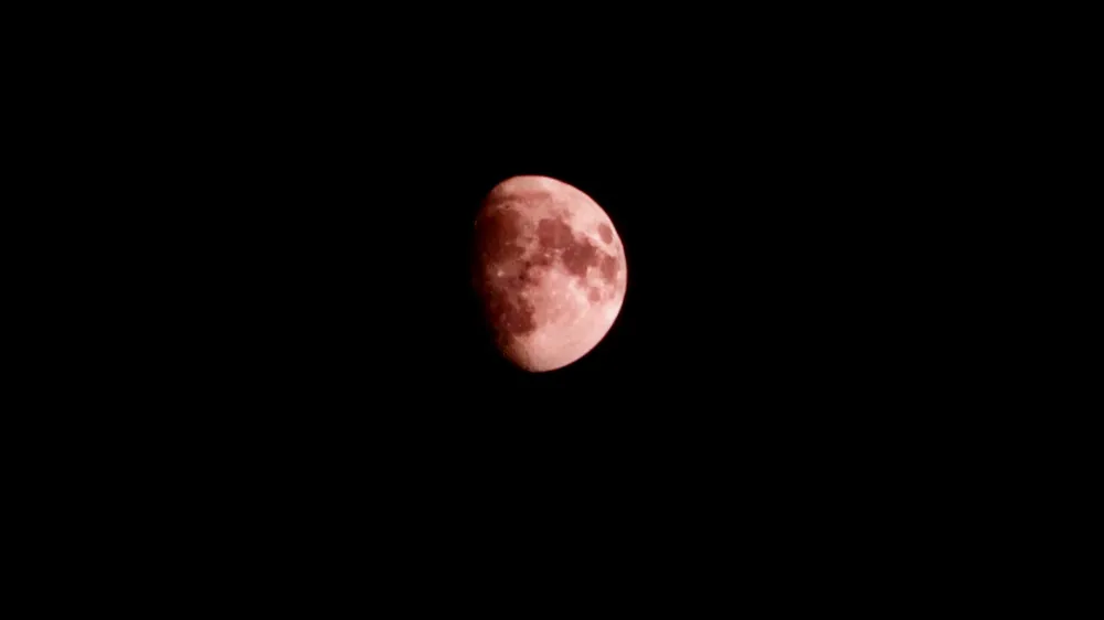 NİĞDE’DEN DE İZLENEBİLECEK KANLI AY TUTULMASI BU GECE