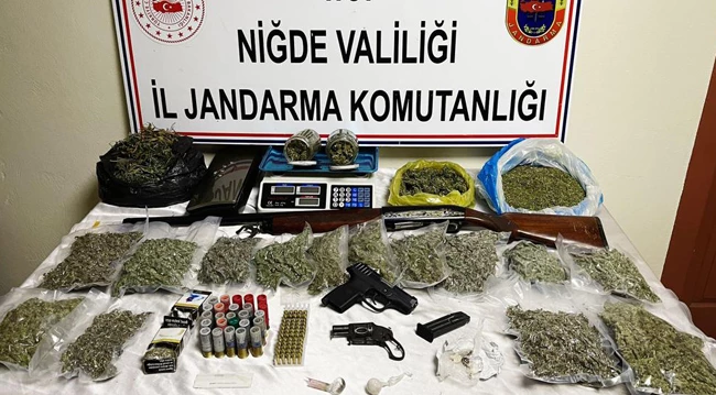 ZEHİR TACİRLERİNE DARBE ÜSTÜNE DARBE